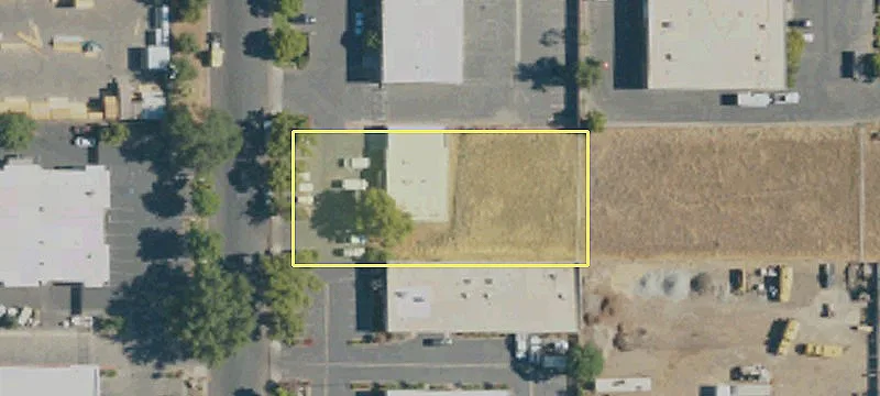 2863 Larkin Ave
