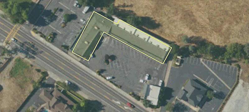445 Main St