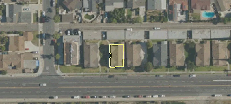 8617 Cerritos Ave