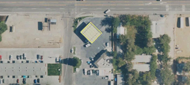 2392 Sierra Hwy
