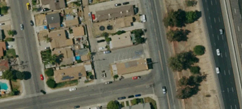 701 Ellington St