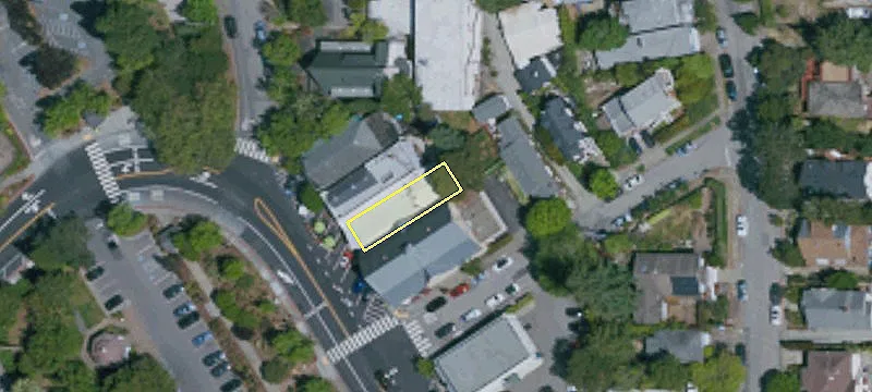 18 Tamalpais Dr