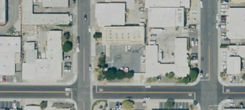 590 Oleander Rd
