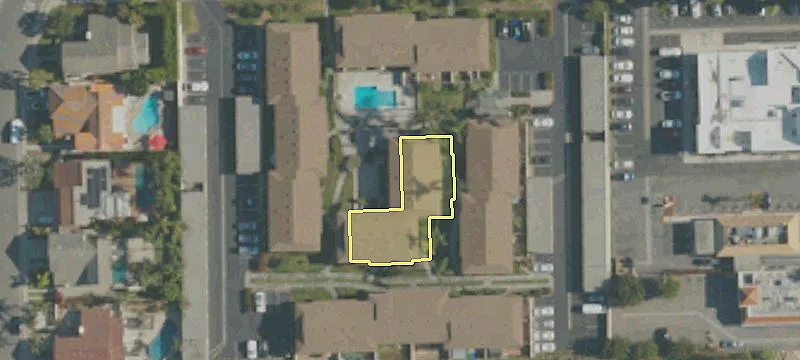 9910 La Alameda Ave