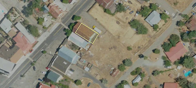 5016 Main St