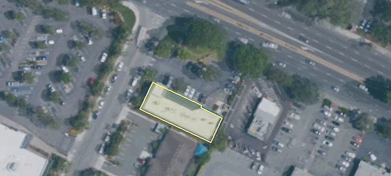 805 El Camino Real
