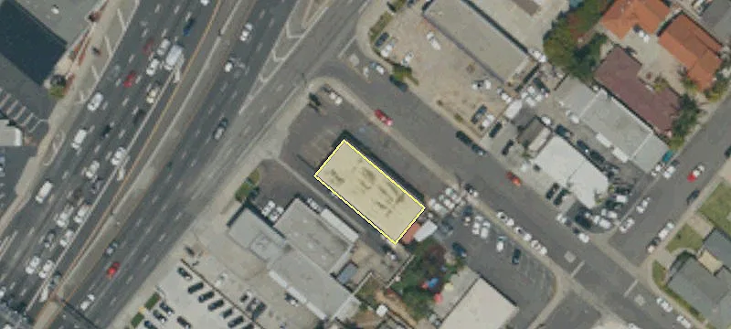 1944 Newport Blvd