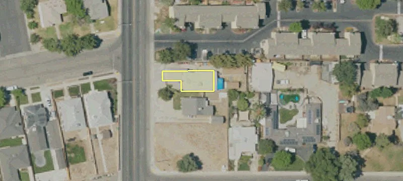 224 Lemoore Ave