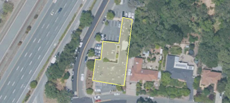 96 Davis Rd