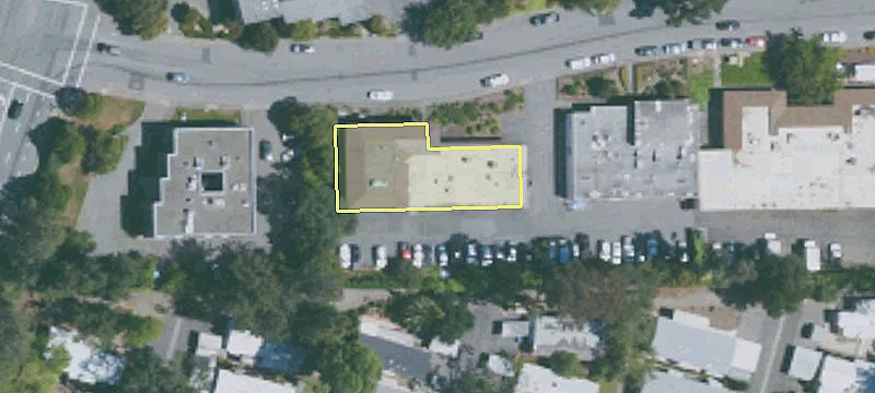 4 Commercial Blvd