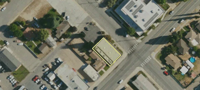 455 Kern St