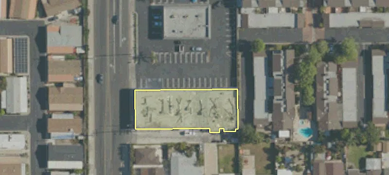 8510 Chapman Ave