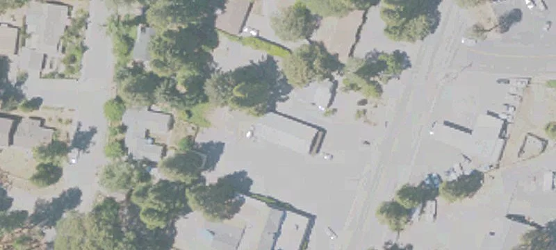 748 Zion St