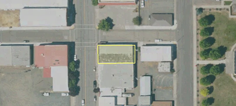 202 Main St