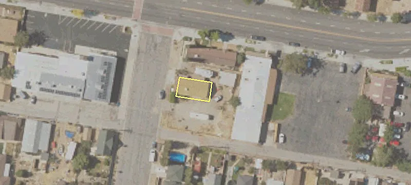 402 Tehachapi Blvd