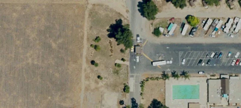 379 Ramona Expy