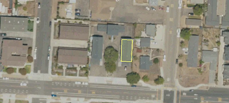 939 Longbranch Ave