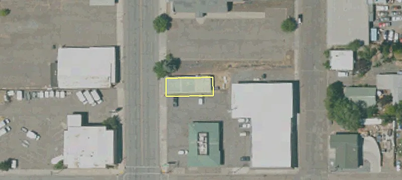 220 Main St