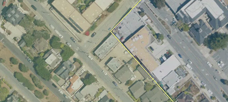164 Evans Ave