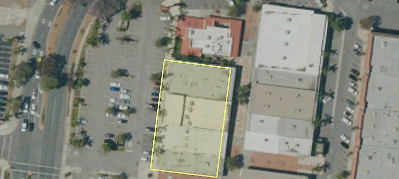 442 Corona Mall