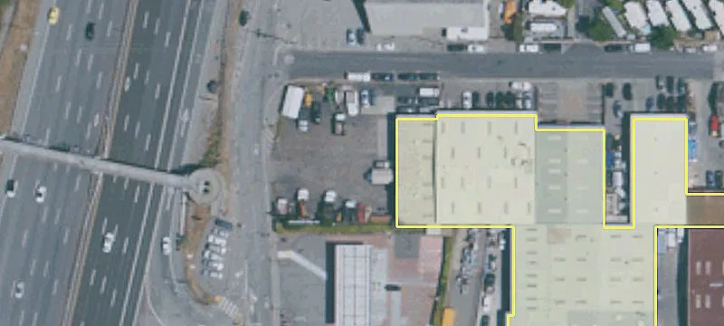 2078 Redwood Hwy