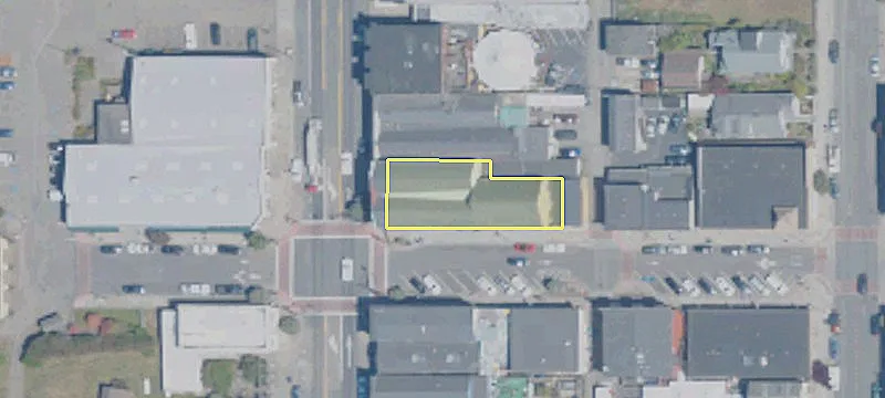 400 Main St