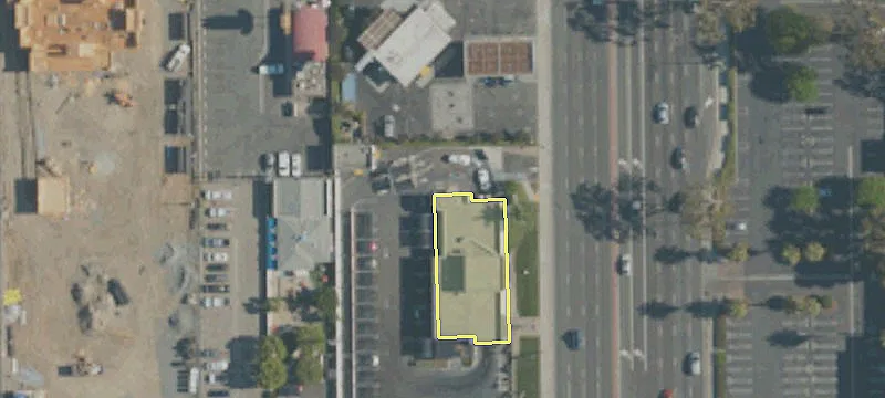 16061 Bch Blvd