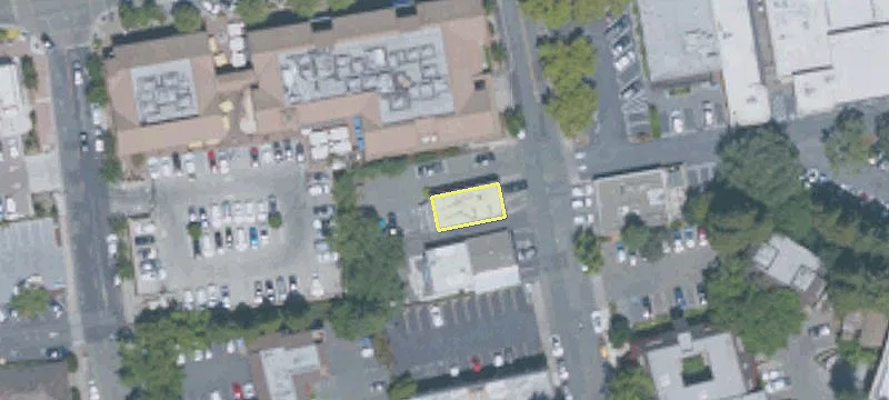 271 Lafayette Cir