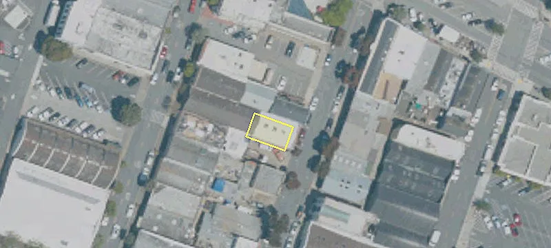 218 Grand Ave