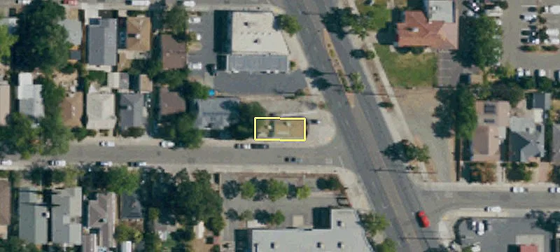 3116 Stockton Blvd