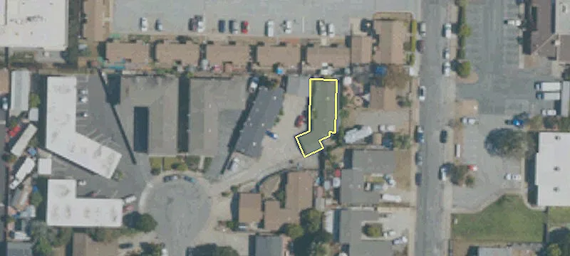1136 Carson St