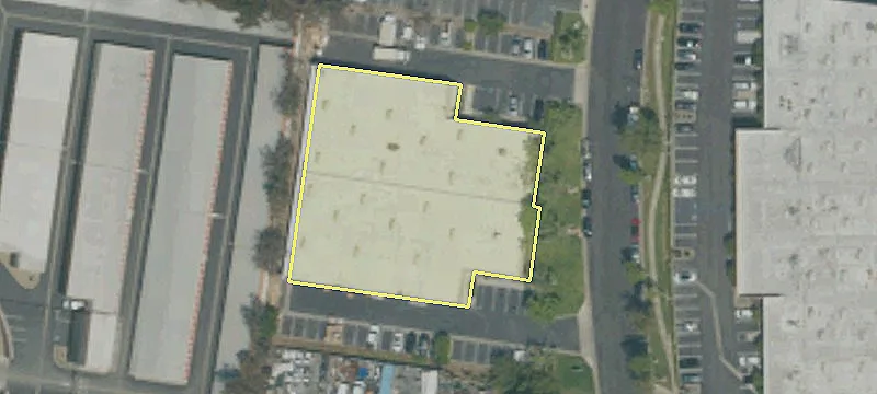23201 Del Lago Dr