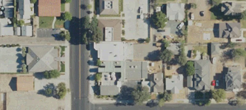 607 Douty St