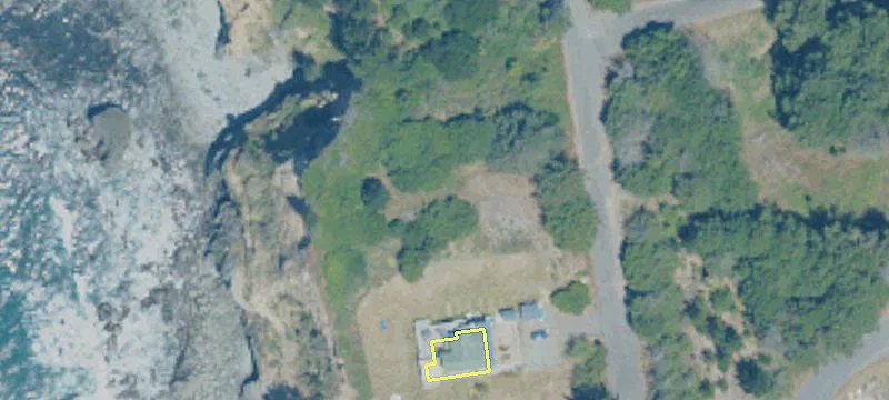 170 Dolphin Dr