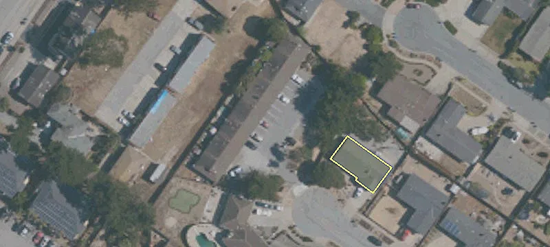 225 Mcculloch Cir