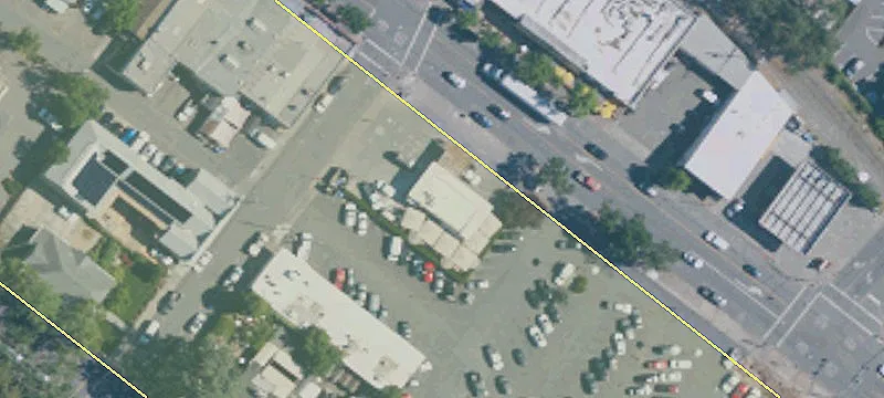 1153 Main St