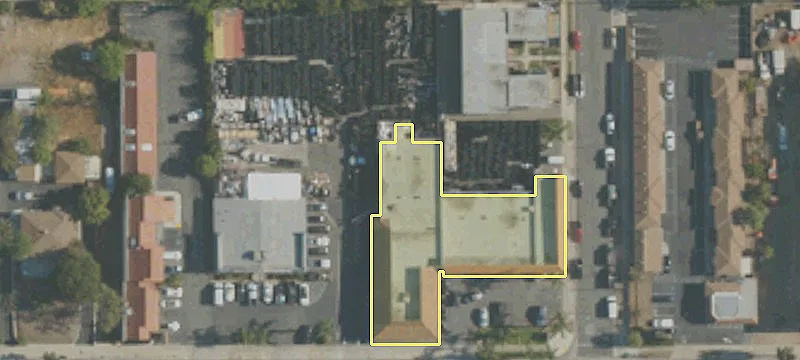 221 Whittier Blvd