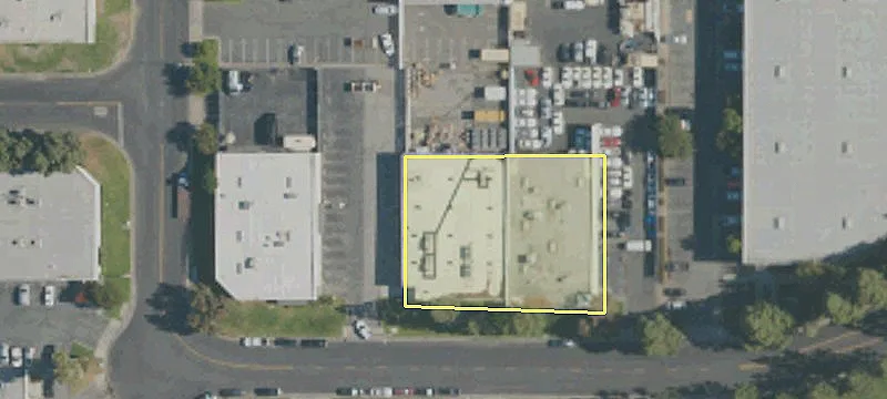 5575 Corporate Ave