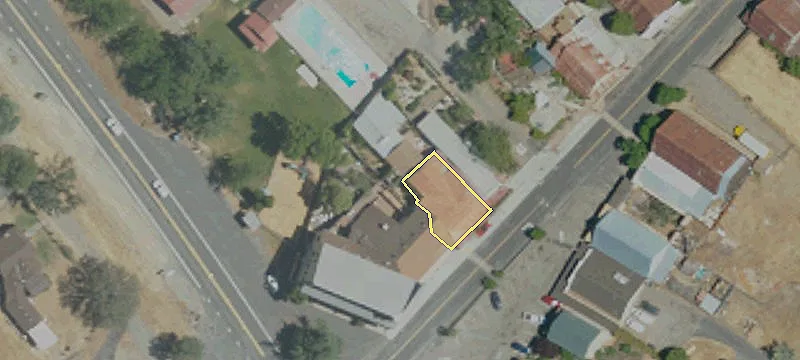 5007 Main St