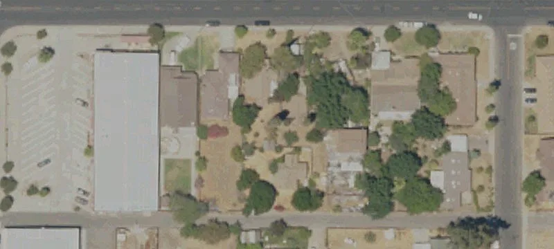2830 Sierra St