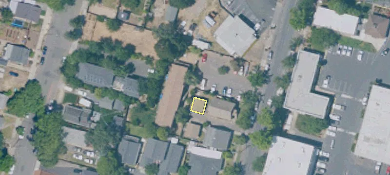35 Coombs St