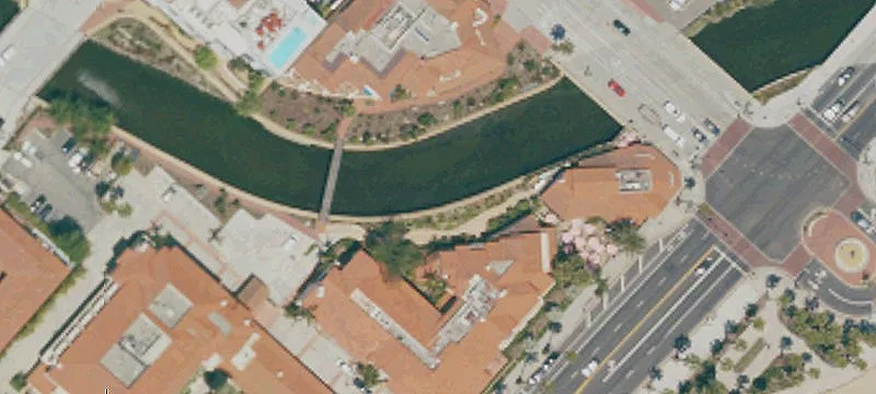22 Cabrillo Blvd