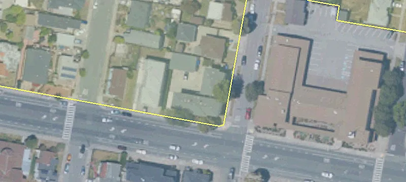 3321 Barrett Ave