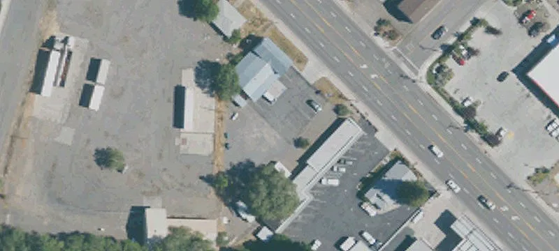 2690 Main St