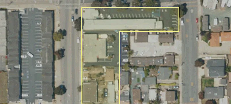 1051 Main St