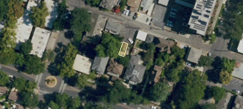 2509 Capitol Ave