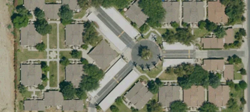 1672 Santa Fe Ave