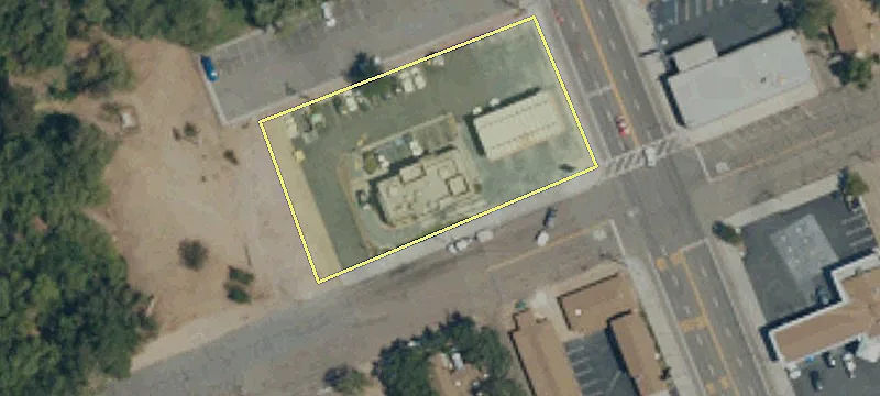 403 Main St
