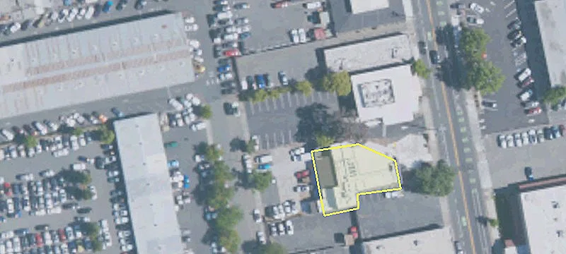2065 Broadway