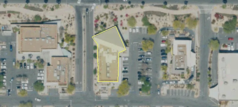 2465 Palm Cyn Dr, Unit 12